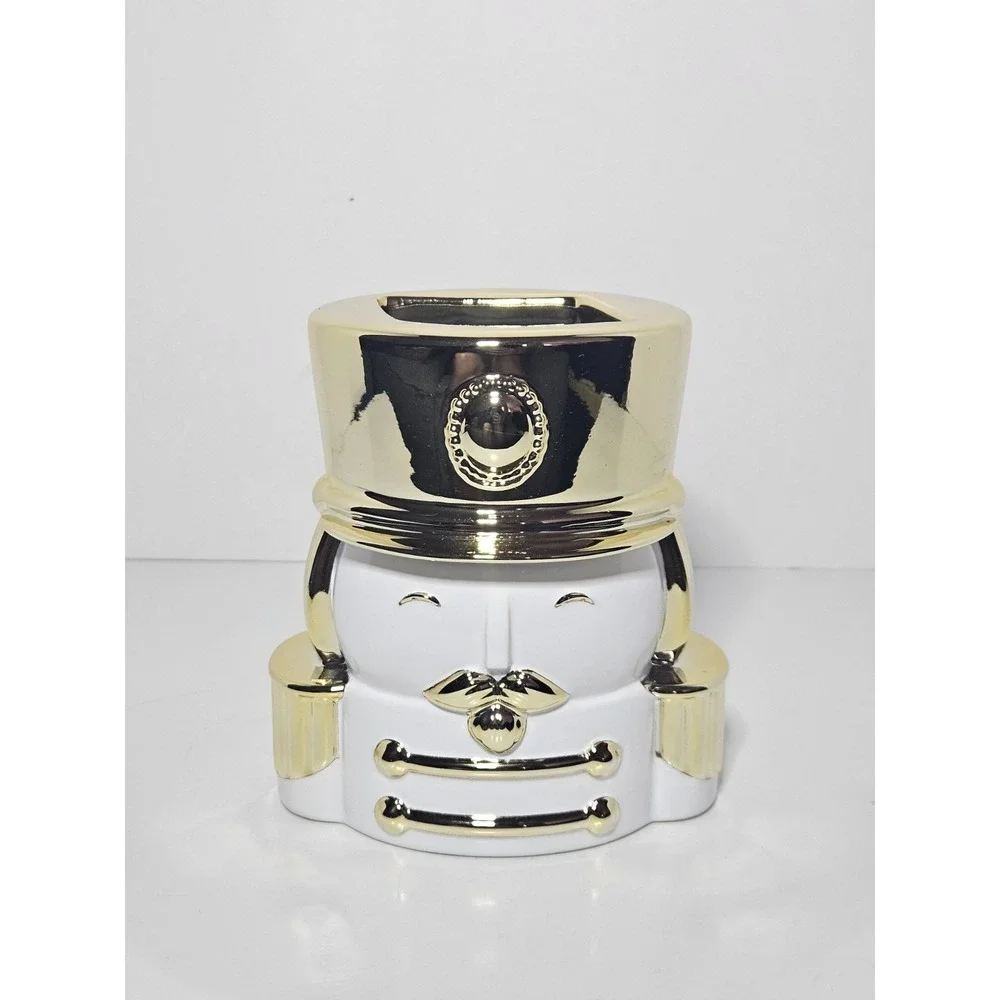 Bath & Body Works White Gold Nutcracker Ceramic Foaming Hand Soap Holder Sleeve